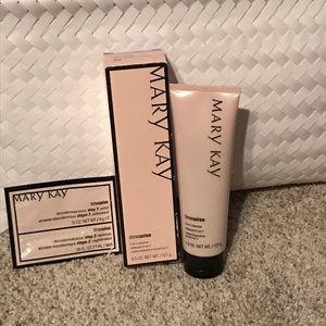 MARY KAY timewise 3-in-1 cleanser with bonus gift